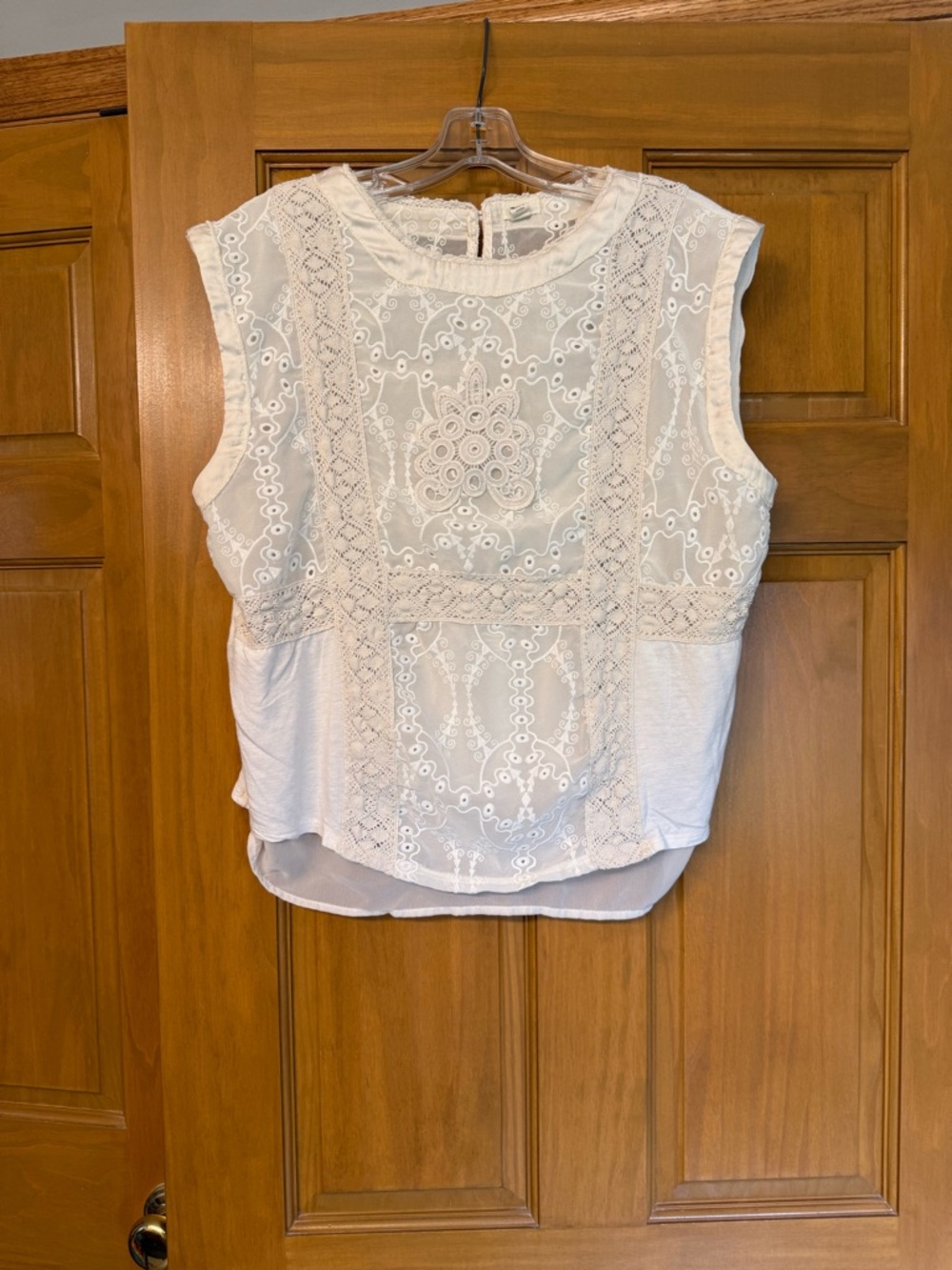 Anthropologie brand Tiny Women’s White Lace-Front Sleeveless top